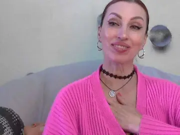 Irinchi  live sex cam