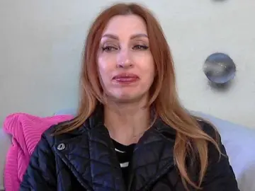 Irinchi  live sex cam