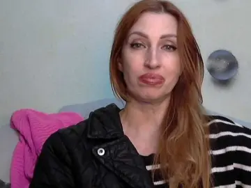 Irinchi  live sex cam