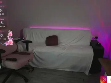 LilyBellee  live sex cam