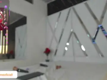 LittleKloe  live sex cam