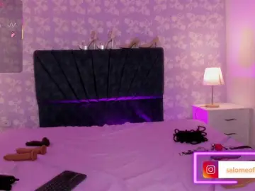 LittleKloe  live sex cam