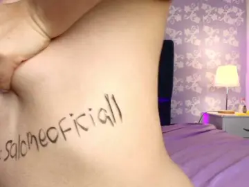 LittleKloe  live sex cam
