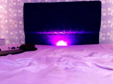 LittleKloe  live sex cam