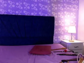 LittleKloe  live sex cam