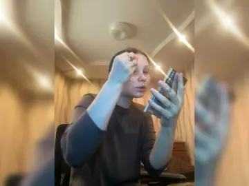 MeganBbeFox  live sex cam