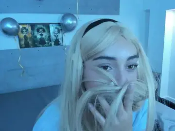 Nina-Mars  live sex cam