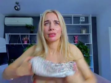 SabrinaSharm  live sex cam