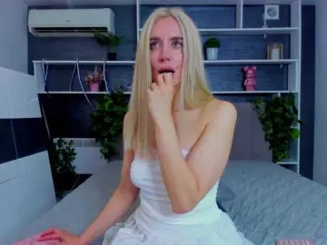 SabrinaSharm  live sex cam