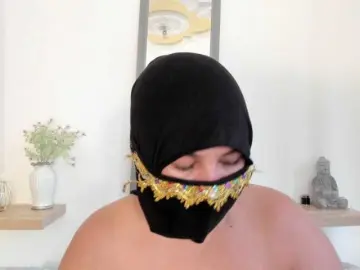 Amina-hafssa  live sex cam