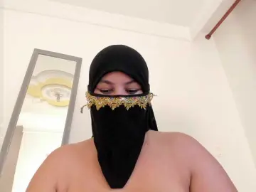 Amina-hafssa  live sex cam