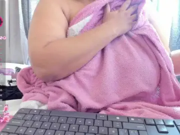 Amina-hafssa  live sex cam