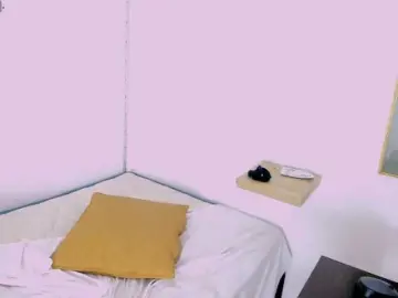 Amina-hafssa  live sex cam