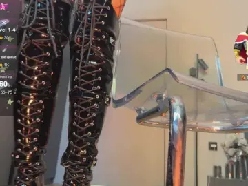 Majesticmadam  live sex cam