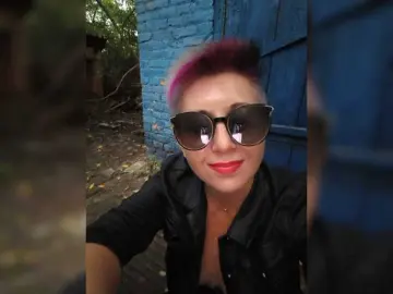 BUSINKA-25  live sex cam