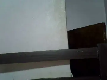 Birdie-girl  live sex cam