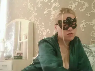 Sarah-Jane  live sex cam