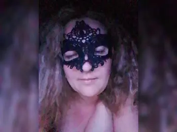 StacyMilk  live sex cam
