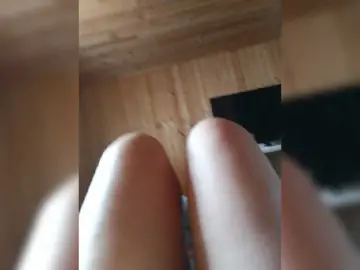 StacyMilk  live sex cam