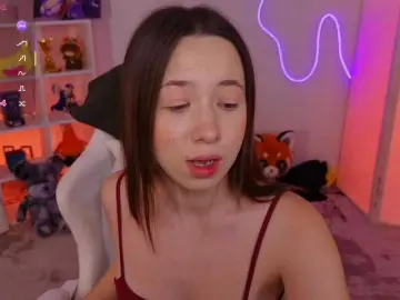 Trixiie  live sex cam