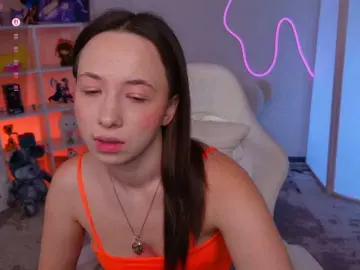 Trixiie  live sex cam