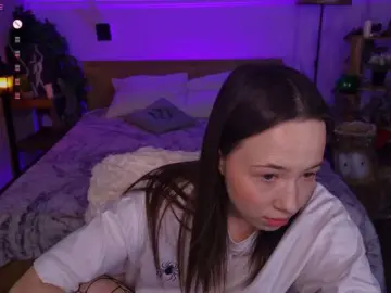 Trixiie  live sex cam