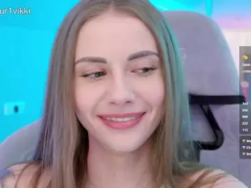 -VikkiL0vesCheese-  live sex cam
