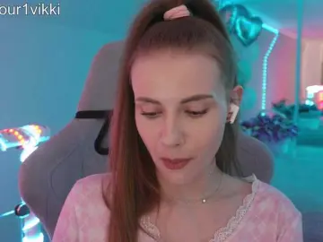 -VikkiL0vesCheese-  live sex cam