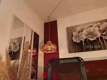 Alice-blaker  live sex cam