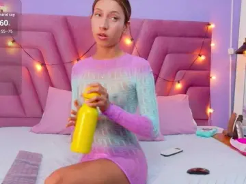 Beautifulskinny18  live sex cam