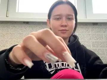 FloraSecundo  live sex cam