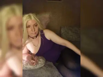 Lara551  live sex cam