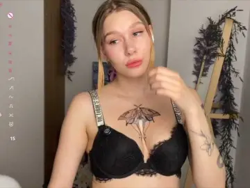 Rinaaaa  live sex cam