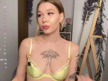 Rinaaaa  live sex cam