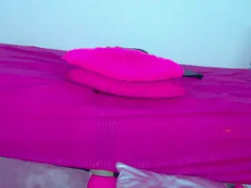Milytylor  live sex cam