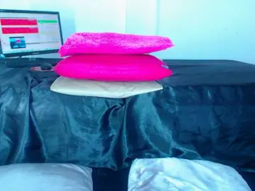 Milytylor  live sex cam