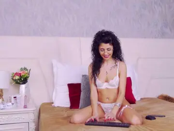 GraceRous  live sex cam