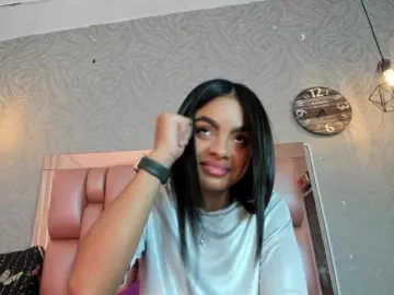 KOURTNEY-  live sex cam