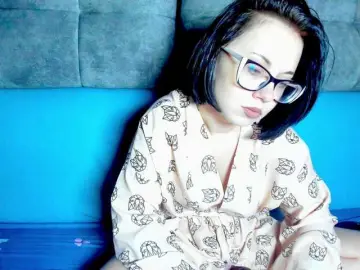 MelissiaMissa  live sex cam
