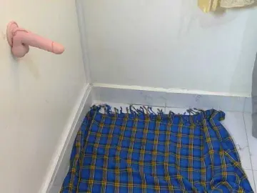 Prettylisah  live sex cam