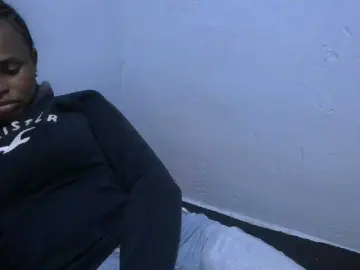 Sexypretty01  live sex cam