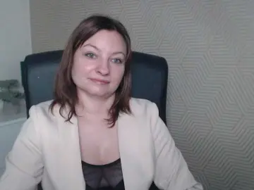 AngelaLove13  live sex cam