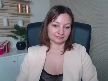 AngelaLove13  live sex cam