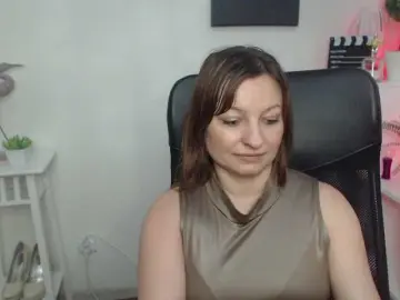 AngelaLove13  live sex cam