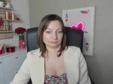 AngelaLove13  live sex cam