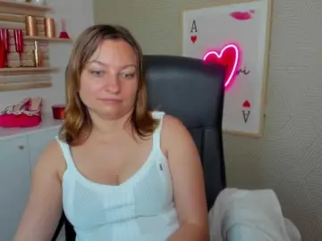 AngelaLove13  live sex cam