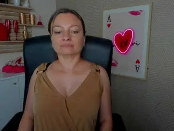 AngelaLove13  live sex cam