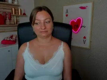 AngelaLove13  live sex cam