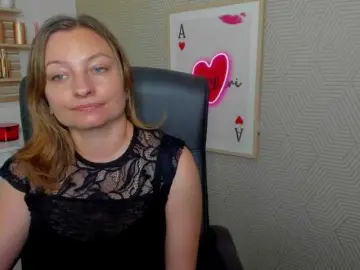 AngelaLove13  live sex cam