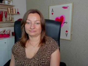 AngelaLove13  live sex cam